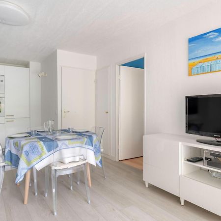 Appartement Dans Residence Avec Piscine Pour 6 بورنيشّيه المظهر الخارجي الصورة